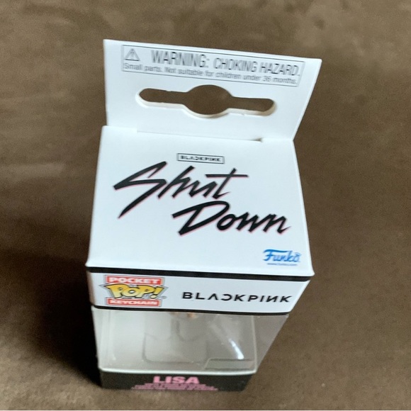 NIB Blackpink Lisa Funko Pocket Pop! Key Chain - Picture 9 of 10